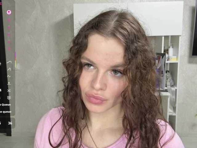 KatriceSarcone live cam on BongaCams