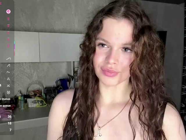 KatriceSarcone live cam on BongaCams