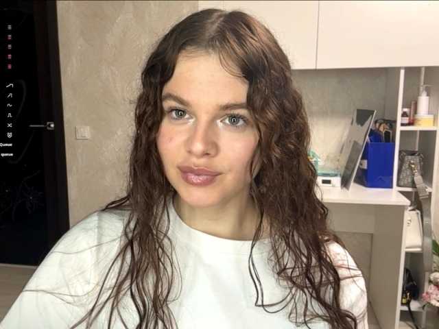 KatriceSarcone live cam on BongaCams