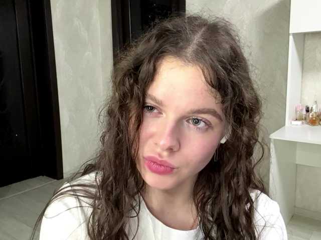 KatriceSarcone live cam on BongaCams