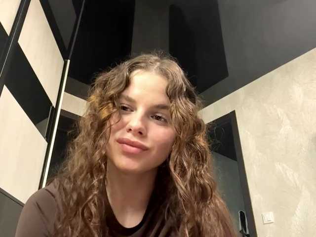 KatriceSarcone live cam on BongaCams