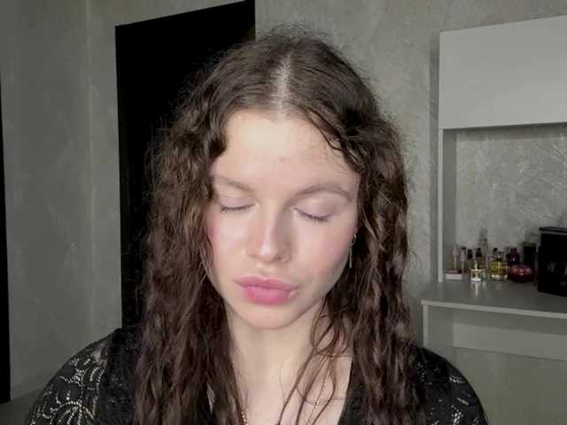 KatriceSarcone live cam on BongaCams
