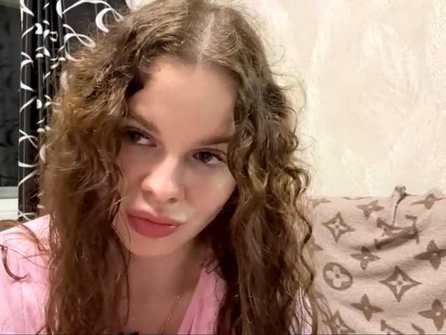 KatriceSarcone live cam on BongaCams