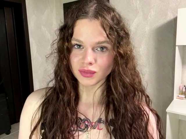KatriceSarcone live cam on BongaCams