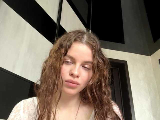 KatriceSarcone live cam on BongaCams