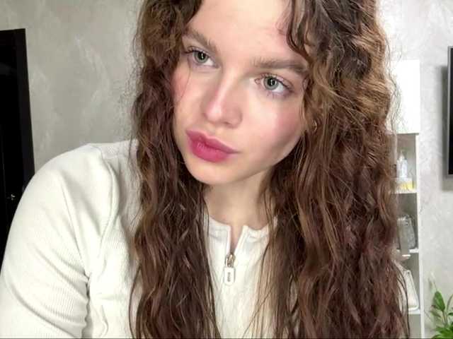 KatriceSarcone live cam on BongaCams