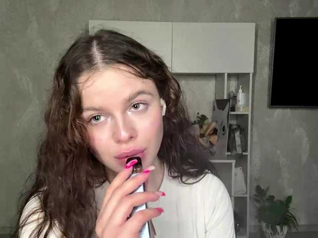 KatriceSarcone live cam on BongaCams