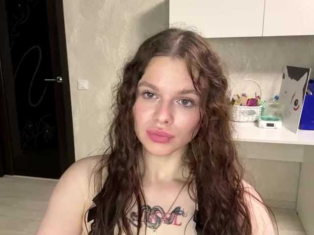 KatriceSarcone live cam on BongaCams
