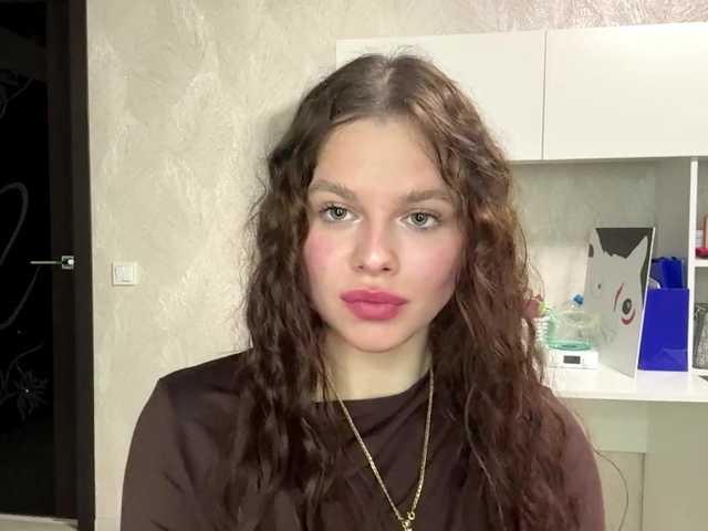 KatriceSarcone live cam on BongaCams