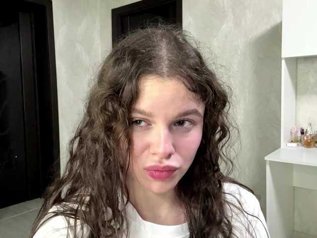 KatriceSarcone live cam on BongaCams
