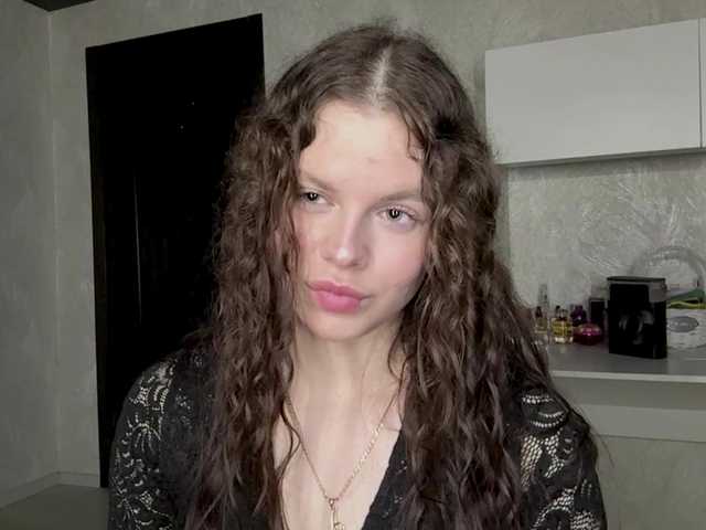 KatriceSarcone live cam on BongaCams