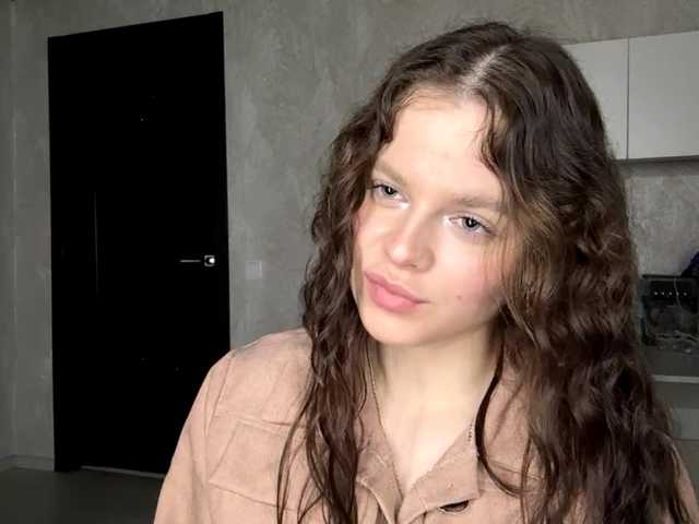 KatriceSarcone live cam on BongaCams