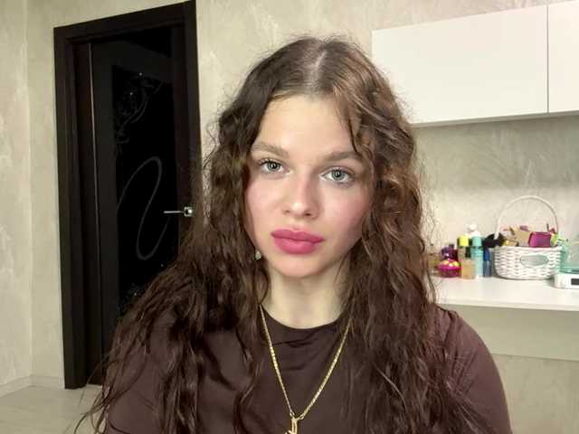 KatriceSarcone live cam on BongaCams