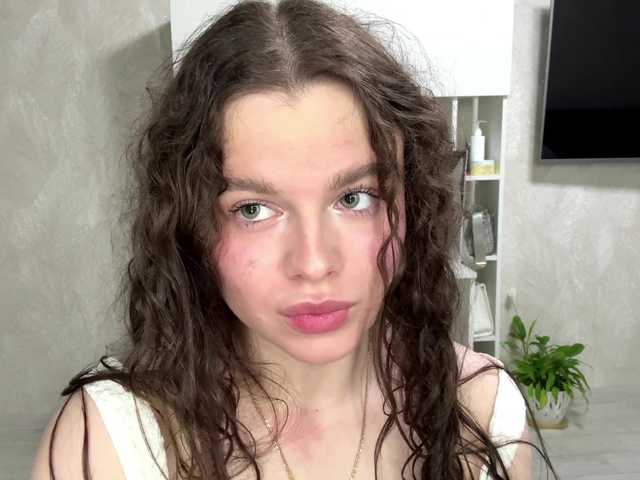 KatriceSarcone live cam on BongaCams