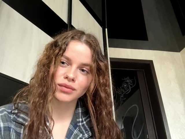 KatriceSarcone live cam on BongaCams