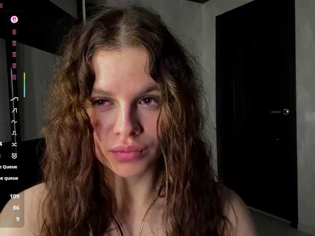 KatriceSarcone live cam on BongaCams