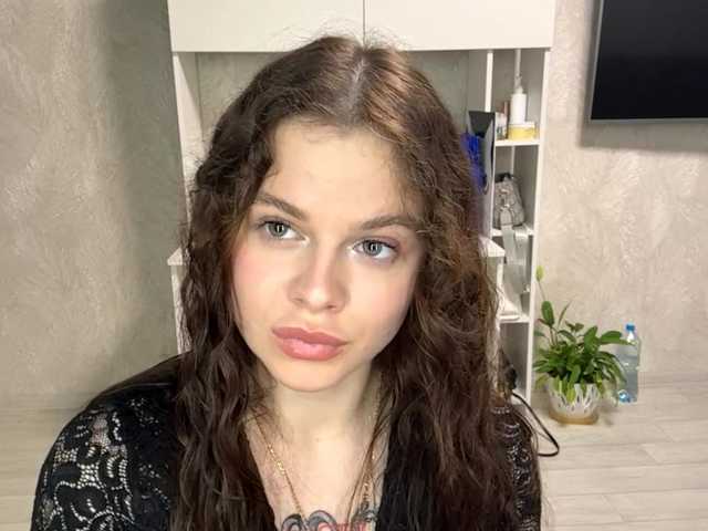 KatriceSarcone live cam on BongaCams
