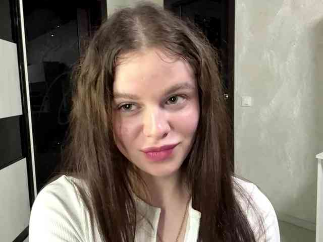 KatriceSarcone webcam