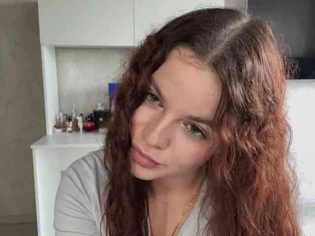KatriceSarcone webcam
