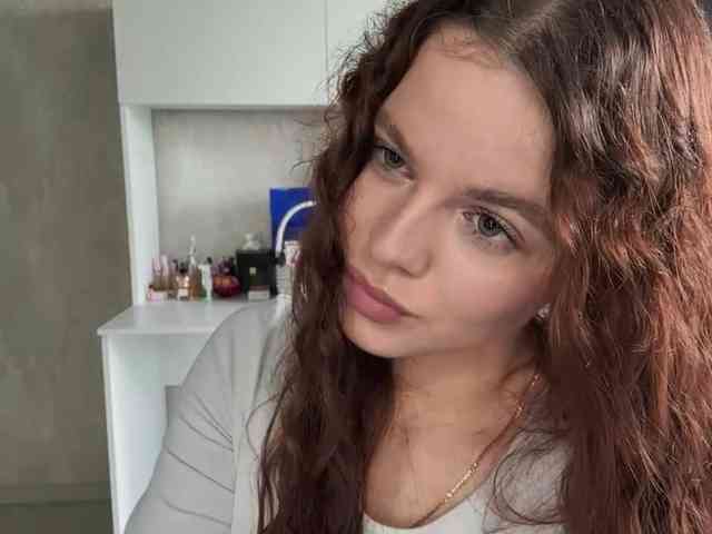KatriceSarcone webcam