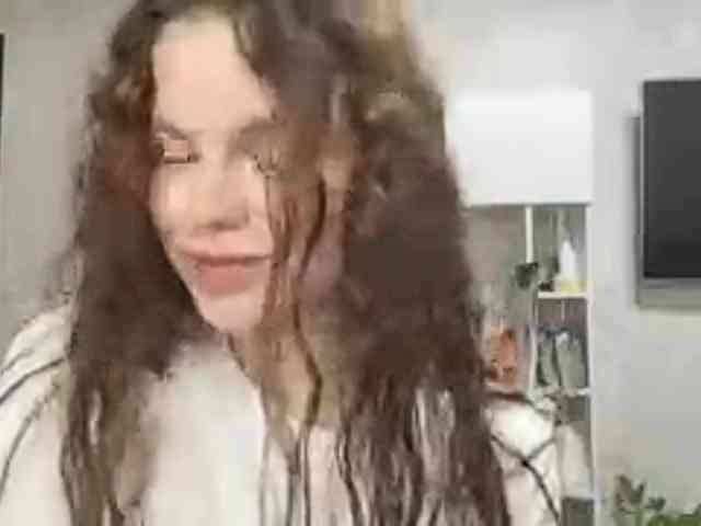 KatriceSarcone webcam