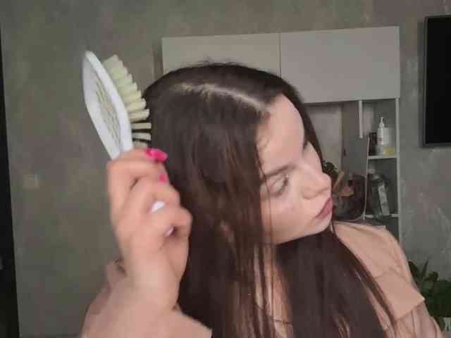 KatriceSarcone webcam
