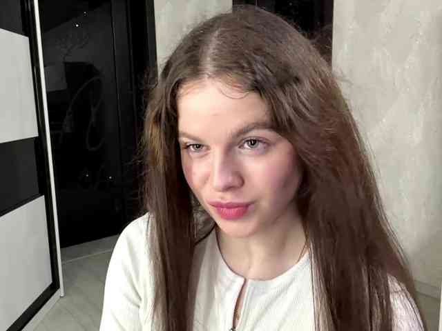 KatriceSarcone webcam