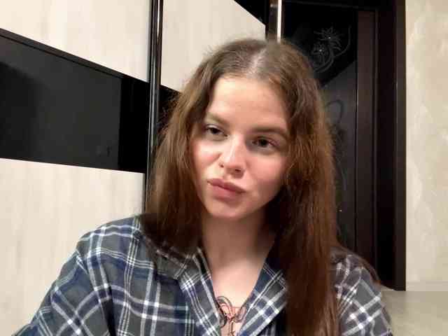 KatriceSarcone webcam