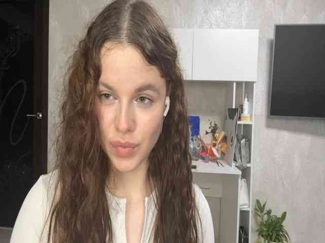 KatriceSarcone webcam