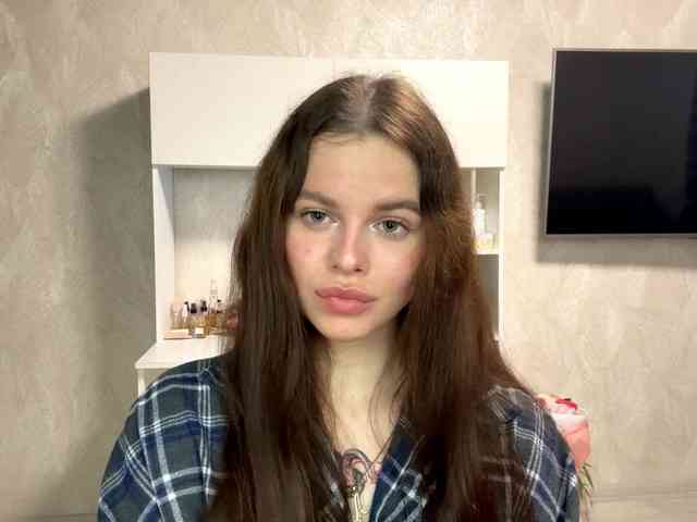 KatriceSarcone webcam