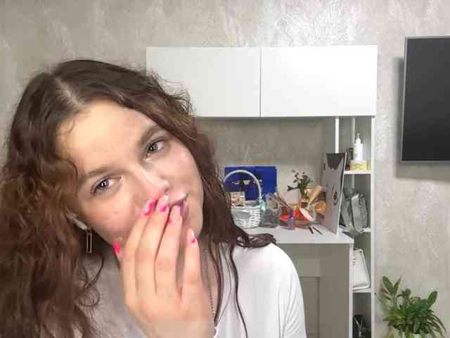 KatriceSarcone webcam