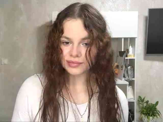 KatriceSarcone webcam