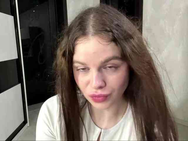 KatriceSarcone webcam