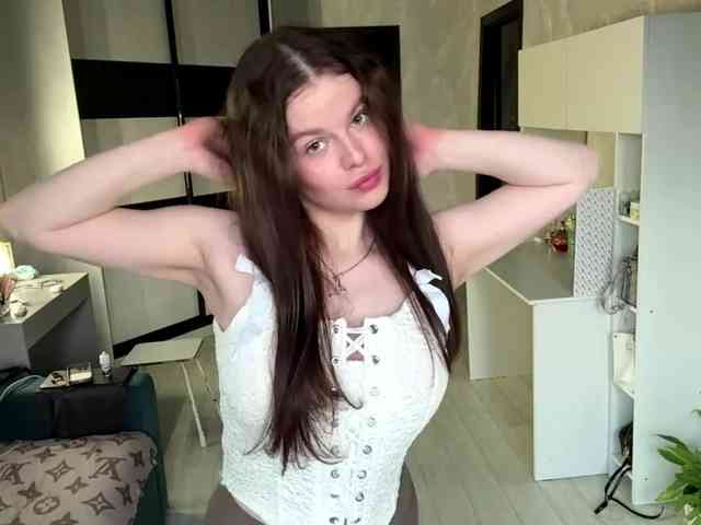 KatriceSarcone webcam