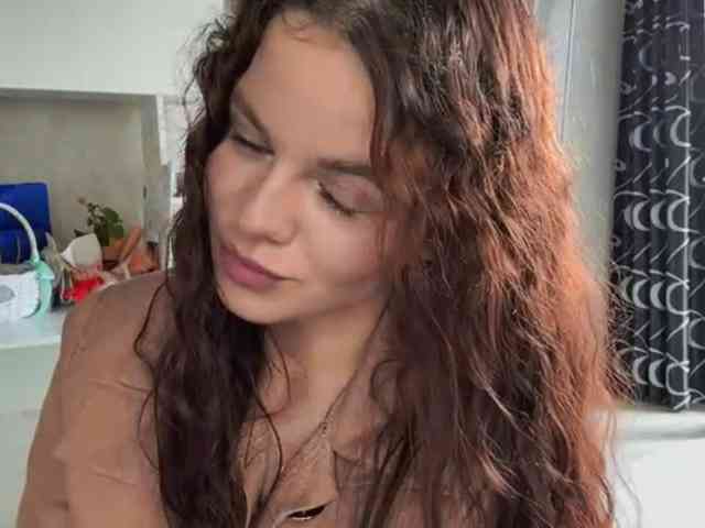 KatriceSarcone webcam