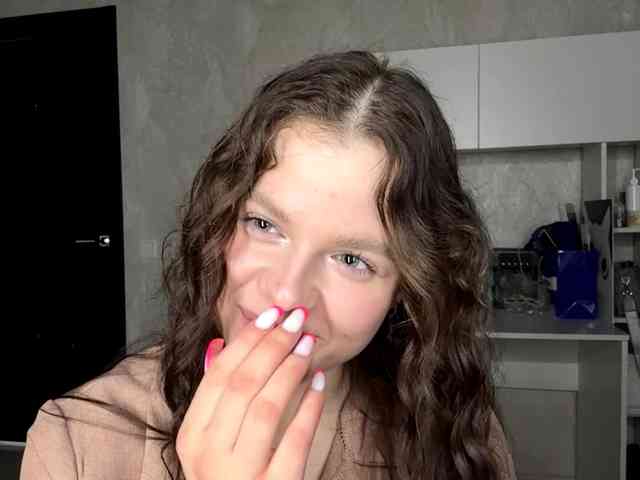 KatriceSarcone webcam