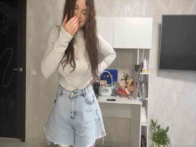 KatriceSarcone webcam