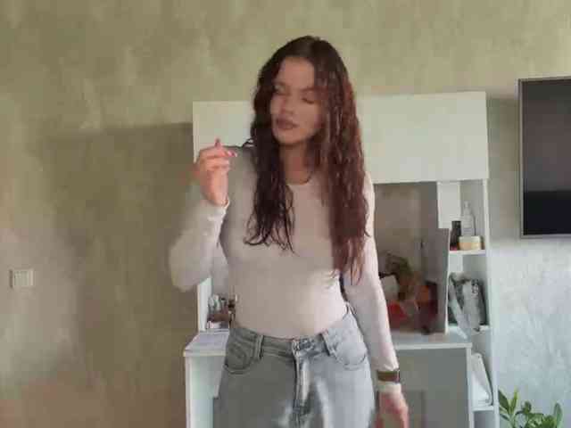 KatriceSarcone webcam
