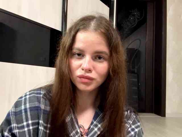 KatriceSarcone webcam