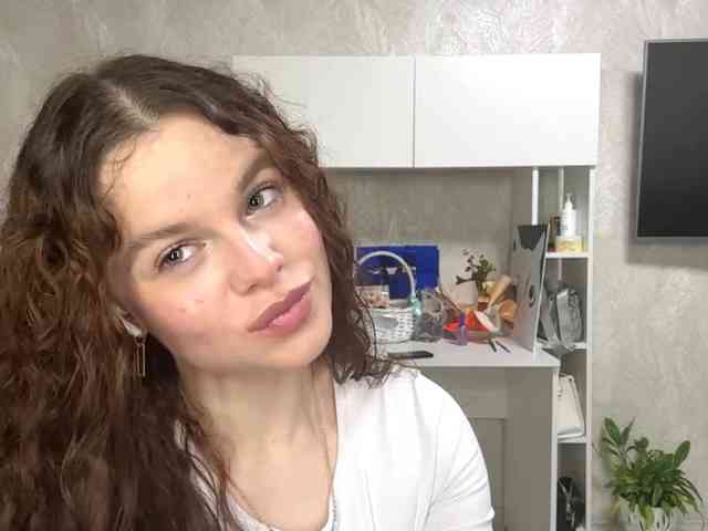 KatriceSarcone webcam
