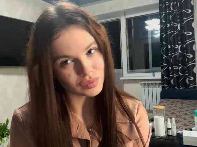 KatriceSarcone webcam