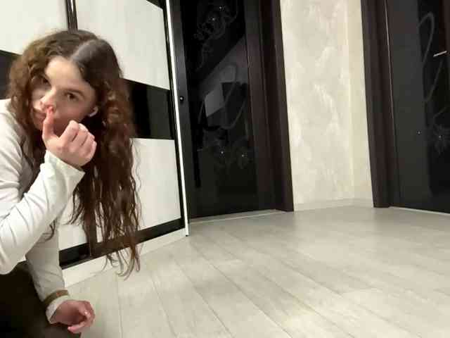 KatriceSarcone webcam
