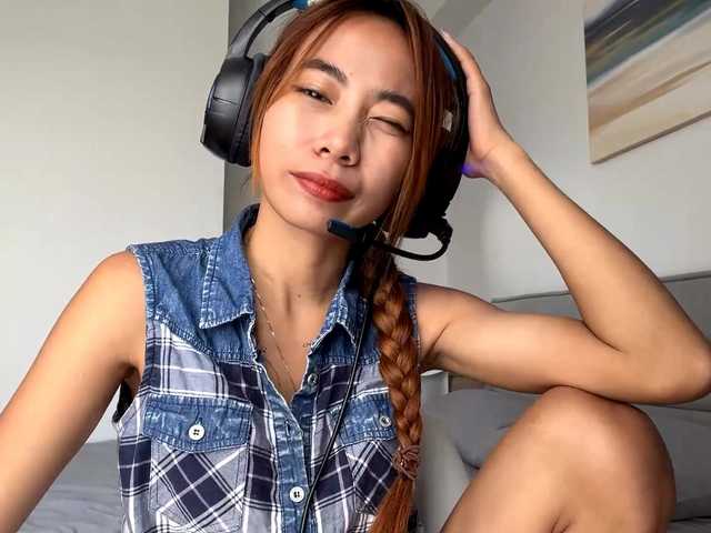 EnidCiaccia live cam on BongaCams