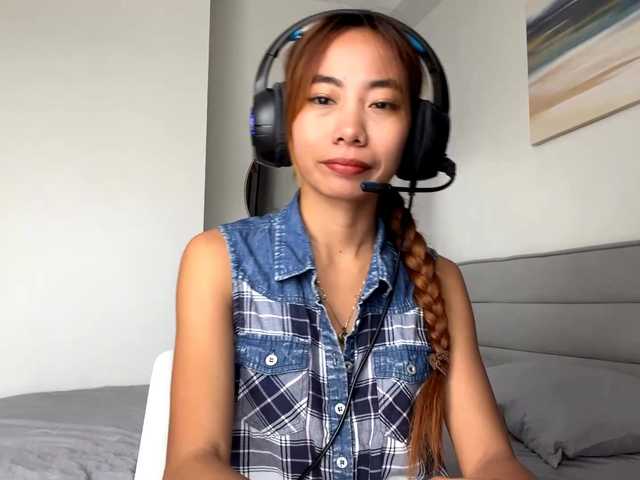 EnidCiaccia live cam on BongaCams