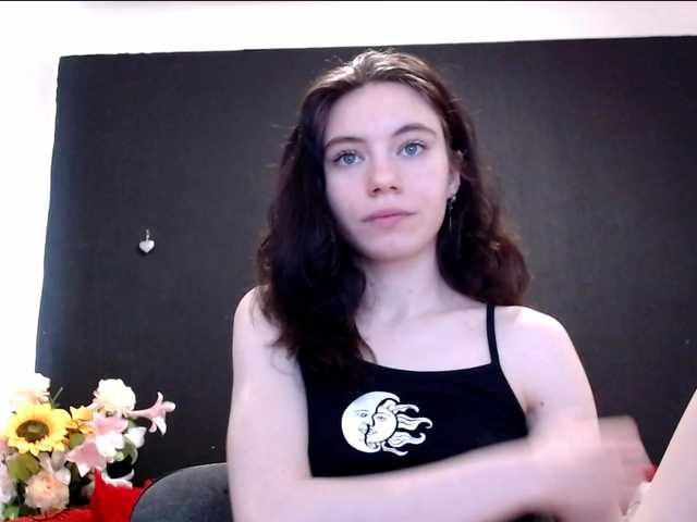 Danielle-Morina live cam on BongaCams