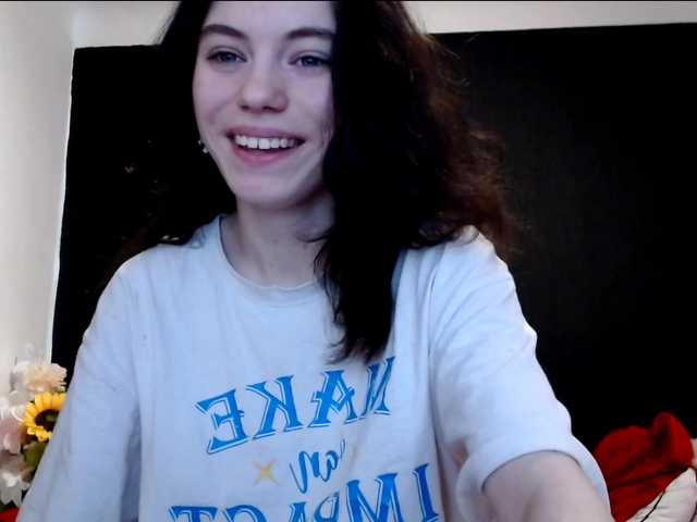 Danielle-Morina live cam on BongaCams