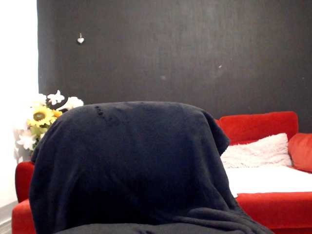 Danielle-Morina live cam on BongaCams