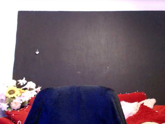 Danielle-Morina live cam on BongaCams