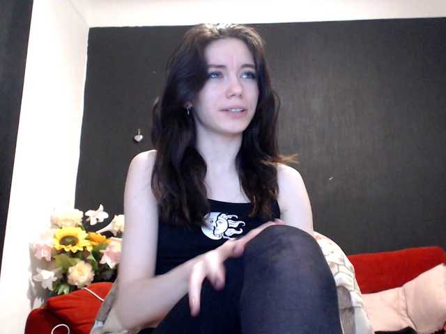 Danielle-Morina live cam preview