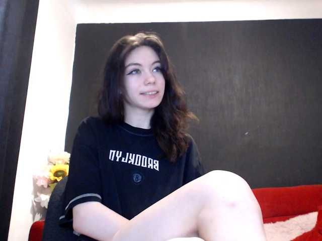 Danielle-Morina live cam on BongaCams